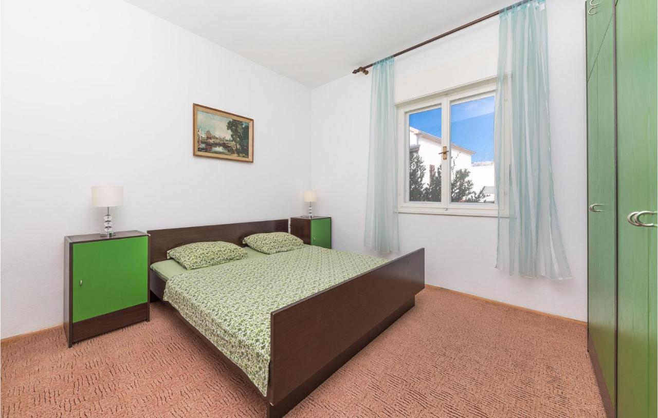 Nice Apartment In Kastel Stafilic With Sauna Kaštela Екстериор снимка