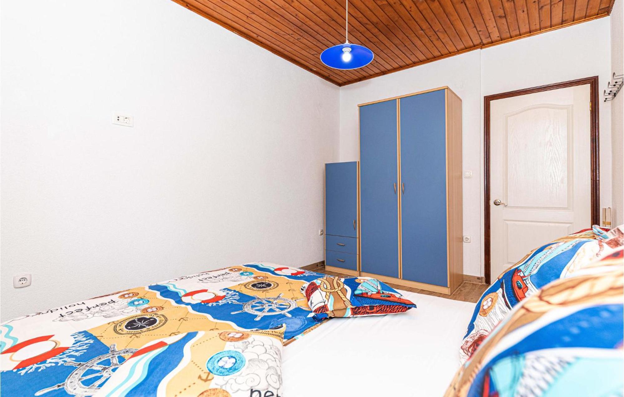 Nice Apartment In Kastel Stafilic With Sauna Kaštela Екстериор снимка